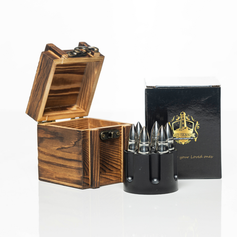 Don Vassie XL Whisky Silver Bullet Chillers with Revolver Holder and a Wooden Box